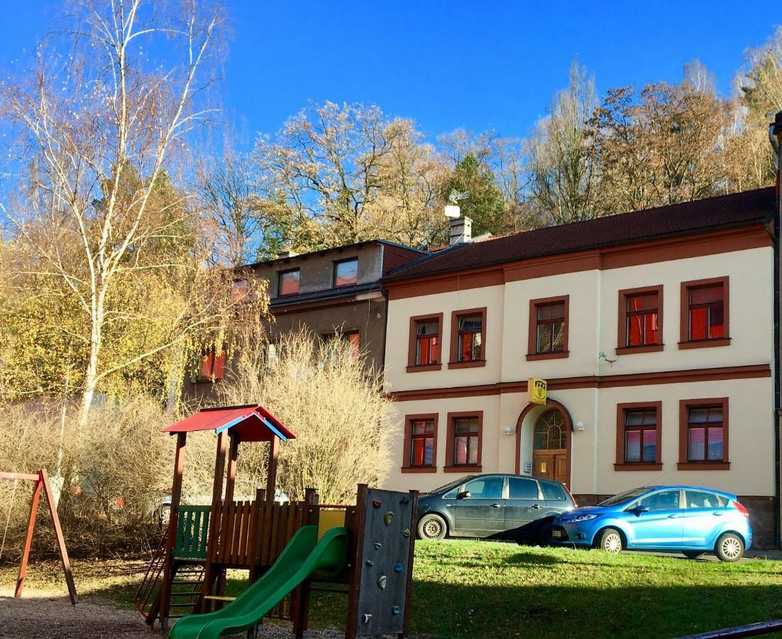 Apartament Cecilka Náchod Zewnętrze zdjęcie