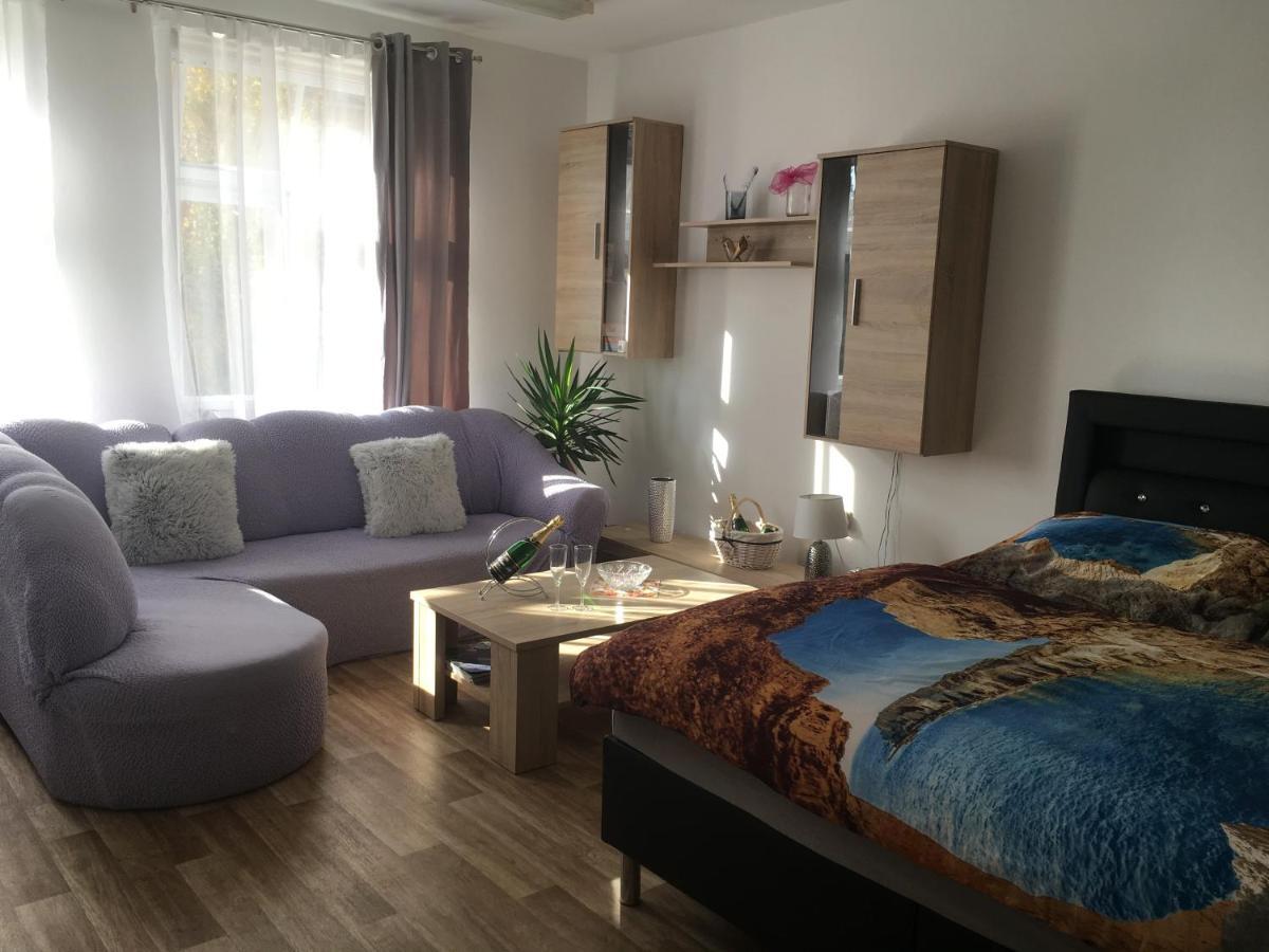 Apartament Cecilka Náchod Zewnętrze zdjęcie